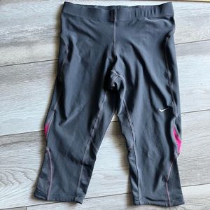 Nike capri leggings.
